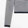 Pull en maille rayée de coton et de soie Pull en maille rayée de coton et de soie