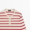 Pull Henley en coton tricoté à rayures Pull Henley en coton tricoté à rayures