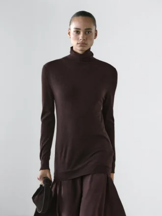 Robe en tricot de laine mélangée avec détails contrastés