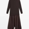 Robe en tricot de laine mélangée avec détails contrastés Robe en tricot de laine mélangée avec détails contrastés