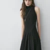 Robe mi-longue à col licou avec nœud