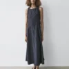 Robe mi-longue fluide avec boucles Robe mi-longue fluide avec boucles