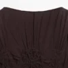 Robe mi-longue fluide avec détails froncés