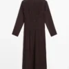 Robe mi-longue fluide avec détails froncés