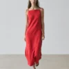 Robe midi en lin à encolure droite