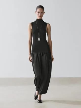 Robe midi en maille avec détails contrastés
