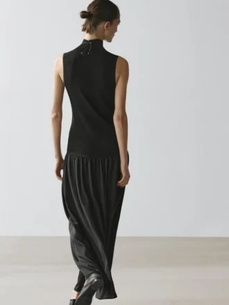 Robe midi en maille avec détails contrastés