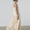Robe midi fluide avec détails plissés