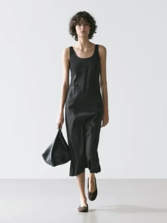 Robe midi fluide à col rond