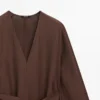 Robe midi fluide en mélange de lin avec ceinture