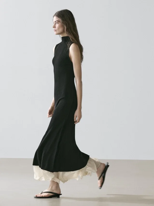 Robe midi plissée à volants Robe midi plissée à volants
