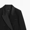 Robes style blazers avec détails en satin Robes style blazers avec détails en satin