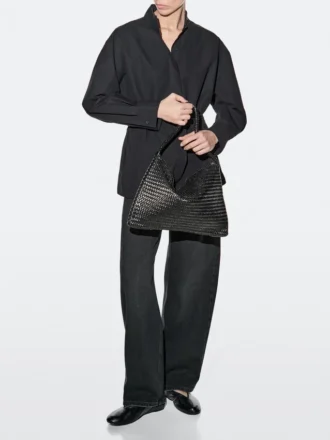 Sac à bandoulière en cuir tressé de taille moyenne
