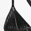 Sac à bandoulière en cuir tressé de taille moyenne Sac à bandoulière en cuir tressé de taille moyenne