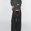 Sac demi-lune en cuir refendu
