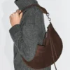 Sac demi-lune en cuir refendu