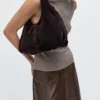 Sac à main moyen en cuir refendu Sac à main moyen en cuir refendu