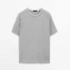 T-shirt 100 % coton avec détail contrasté T-shirt 100 % coton avec détail contrasté