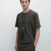 T-shirt 100 % coton avec encolure contrastée T-shirt 100 % coton avec encolure contrastée