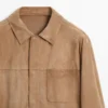 Veste en cuir suédé avec détails de poches Veste en cuir suédé avec détails de poches