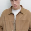 Veste en cuir suédé avec détails de poches Veste en cuir suédé avec détails de poches