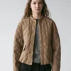 Veste matelassée courte et légère Veste matelassée courte et légère