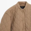 Veste matelassée courte et légère Veste matelassée courte et légère
